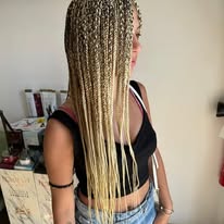 Extension — atelier Mandy's Extension Latina