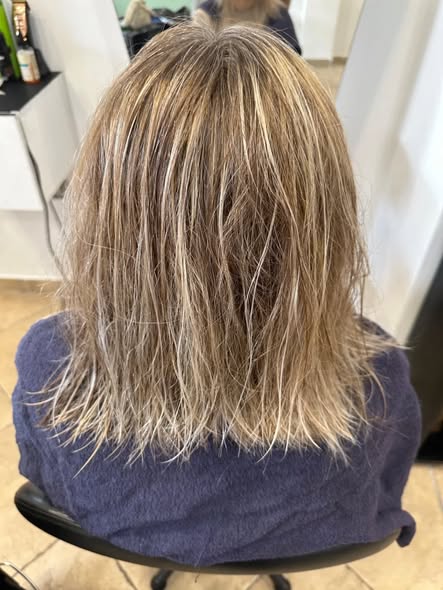 Extension — atelier Mandy's Extension Latina